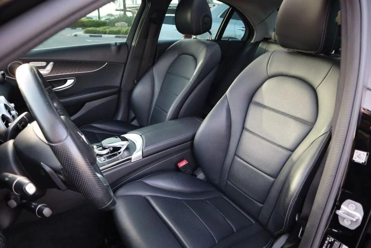 Mercedes Benz C300
