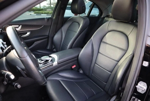 Mercedes Benz C300