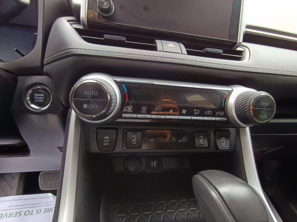 Toyota RAV4 XLE 4WD
