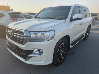 Toyota Land Cruiser GXR 2013 GCC Specs-1