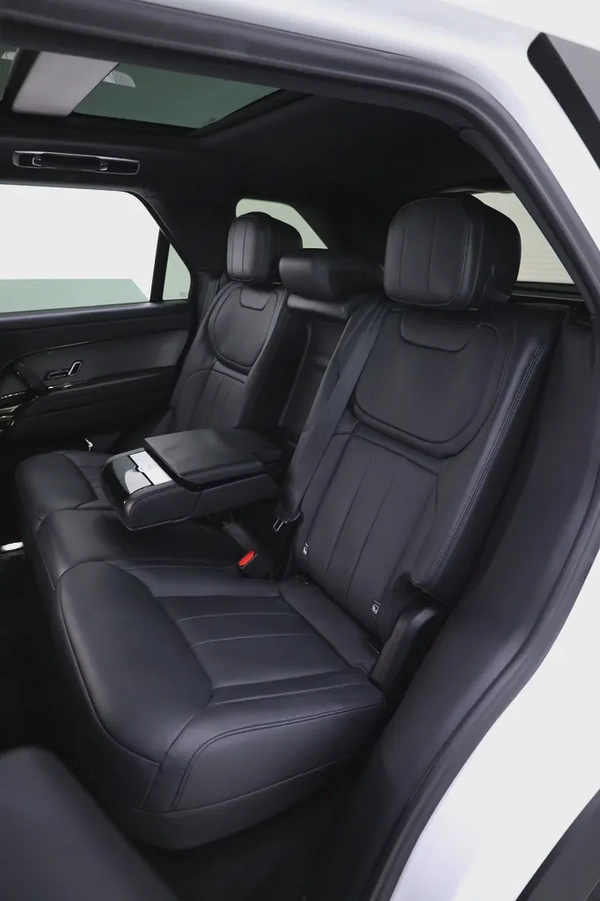 RANGE ROVER SPORT DYNAMIC V6 P400