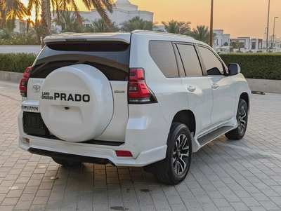 Toyota Prado GXR 2020 GCC Specs GXR Full Option V6 4.0L In Excellent Condition-16