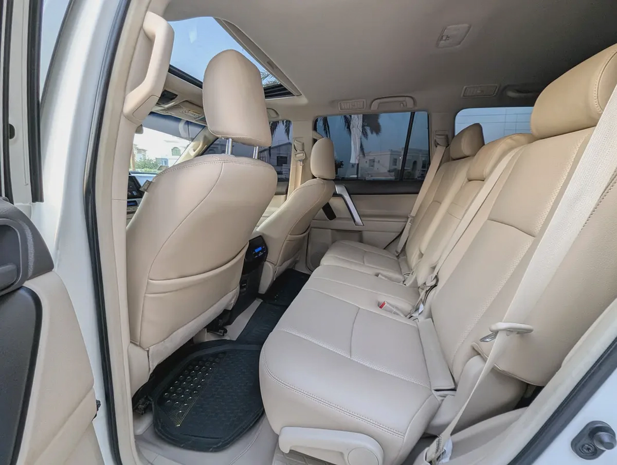 Toyota Prado GXR 2020 GCC Specs GXR Full Option V6 4.0L In Excellent Condition