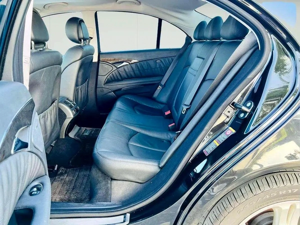 MERCEDES BENZ E350 - 2007 - CLEAN CAR FRESH JAPAN IMPORT