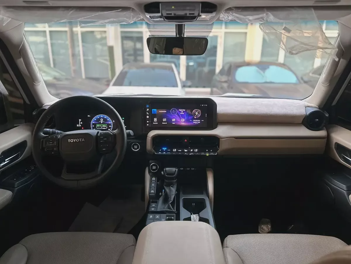 2025 Toyota Prado GXL GCC Specs-10-10