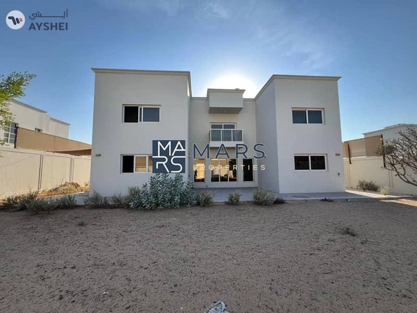 Luxury| Spacious| 5 Bedroom Villa| With Maid Room| Best Price| Closer to Emirates Road