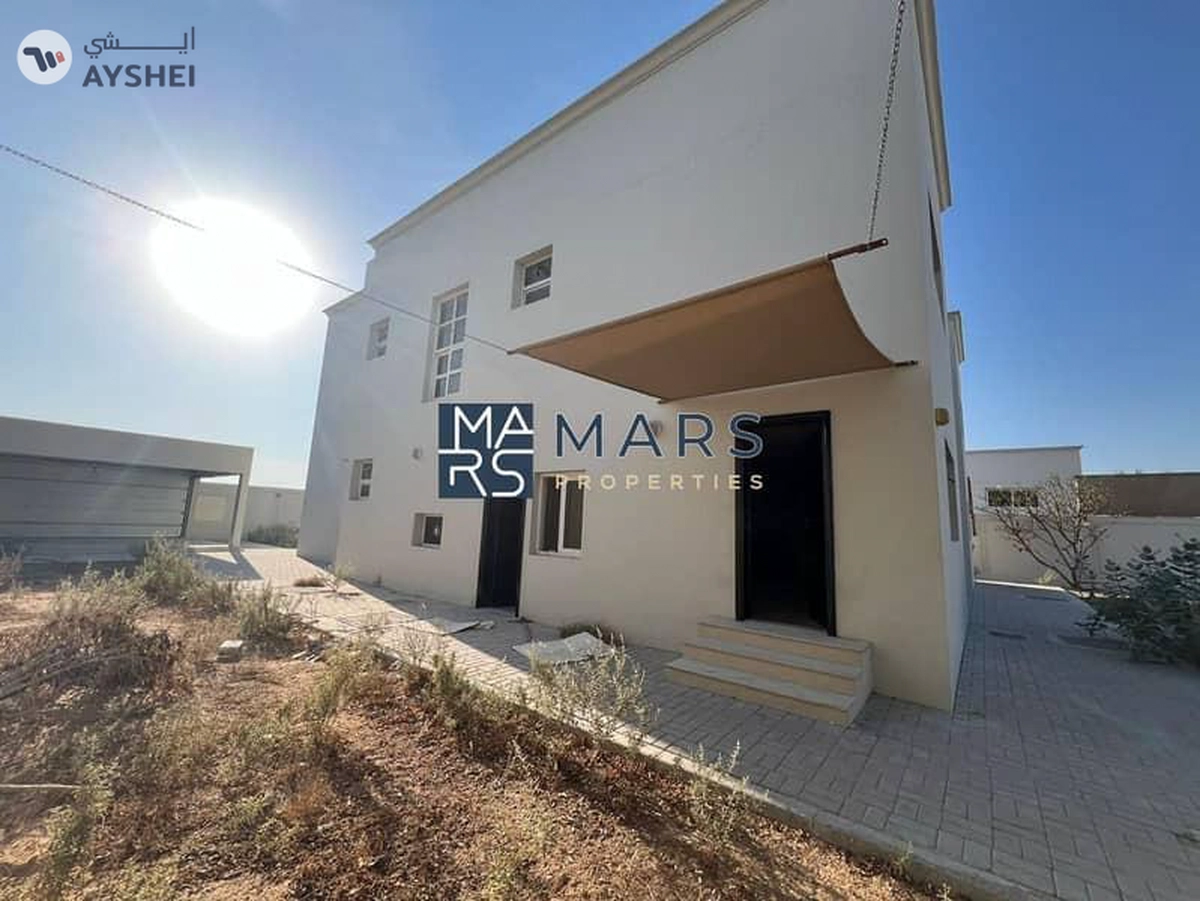 Luxury| Spacious| 5 Bedroom Villa| With Maid Room| Best Price| Closer to Emirates Road-1-1
