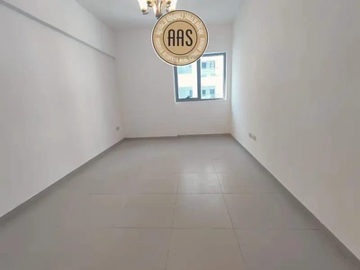 Close to metro stadium 2Bhk with All ementies Available in 78k-1