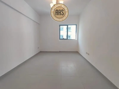 Close to metro stadium 2Bhk with All ementies Available in 78k-2