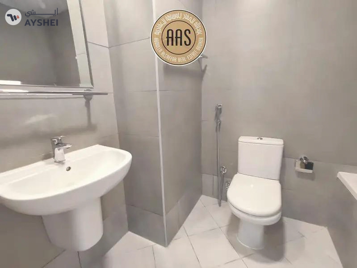 Close to metro stadium 2Bhk with All ementies Available in 78k-11-11