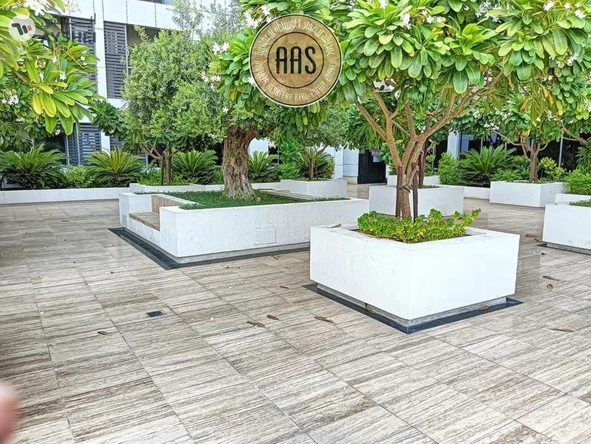 Close to metro stadium 2Bhk with All ementies Available in 78k-14-14