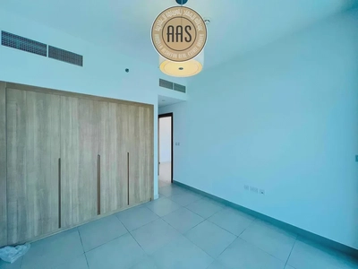 Fully Skyline And Pool View || 3 Bedroom Hall || Ready To Move In || In 140K Only-15