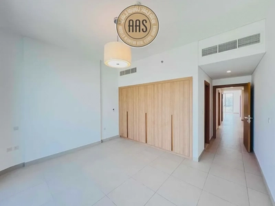 Fully Skyline And Pool View || 3 Bedroom Hall || Ready To Move In || In 140K Only-2