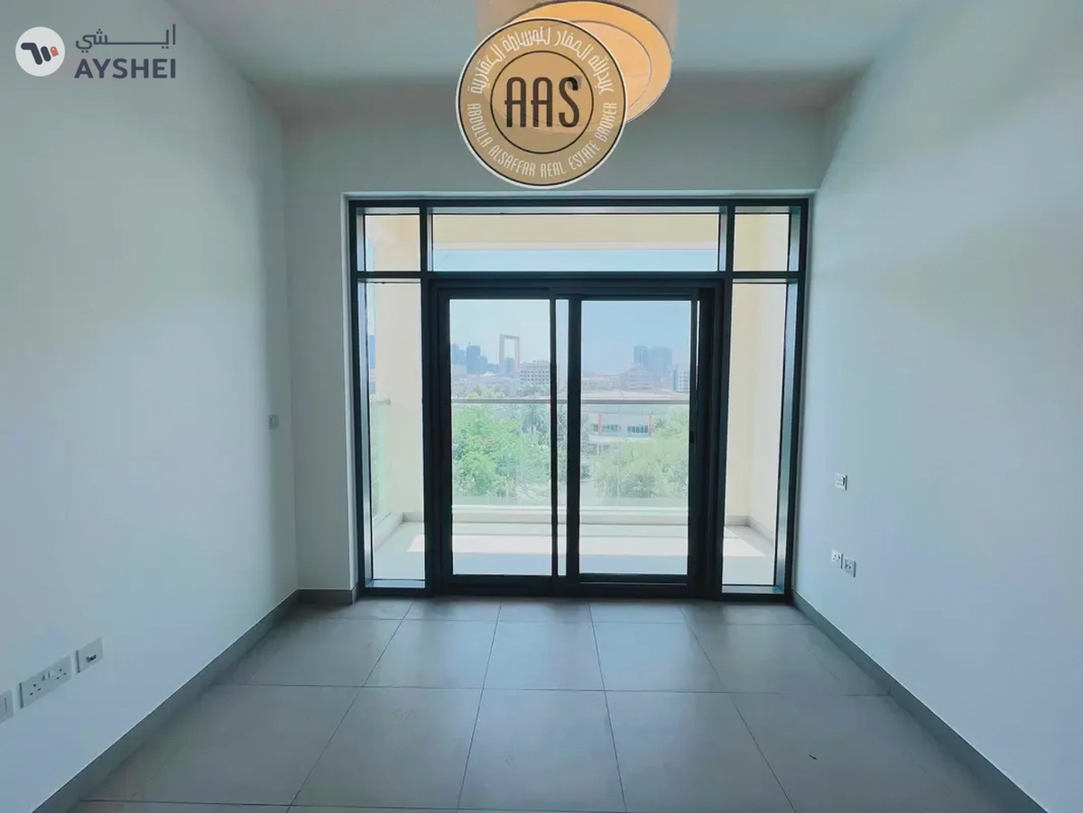 Fully Skyline And Pool View || 3 Bedroom Hall || Ready To Move In || In 140K Only-19-19