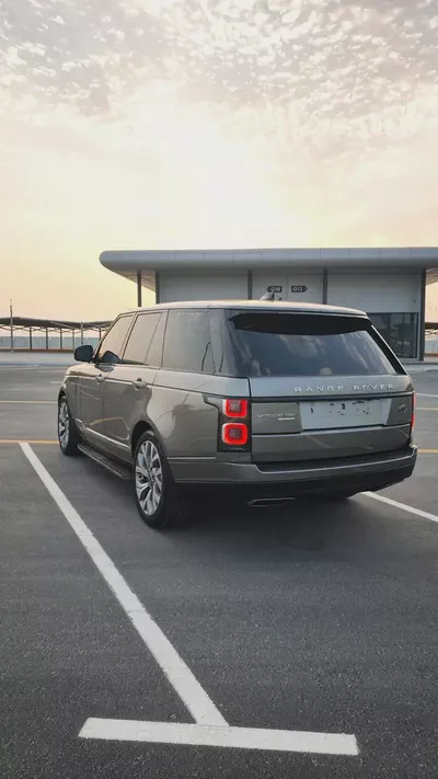 Land Rover Range Rover Supercharged 2018 | GCC Specs | Low Mileage-4