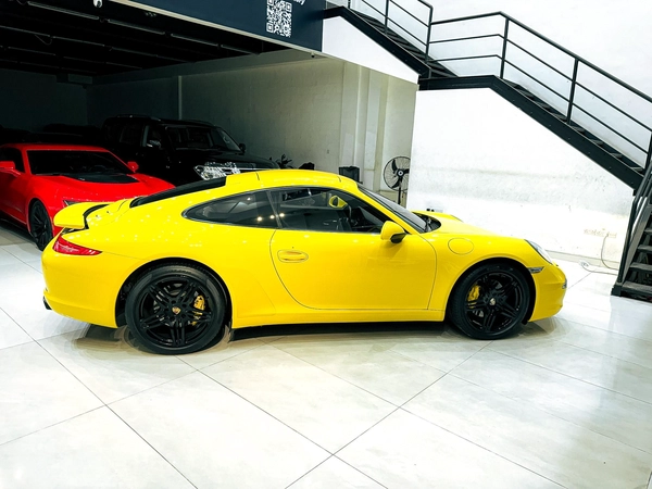 2014 Porsche 911 Carrera 3.4L // Cash/ Credit Card