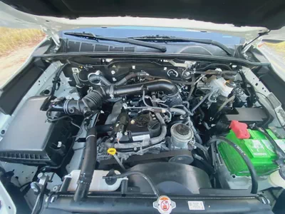 Toyota Hiulx 4x4 Very good condition-5