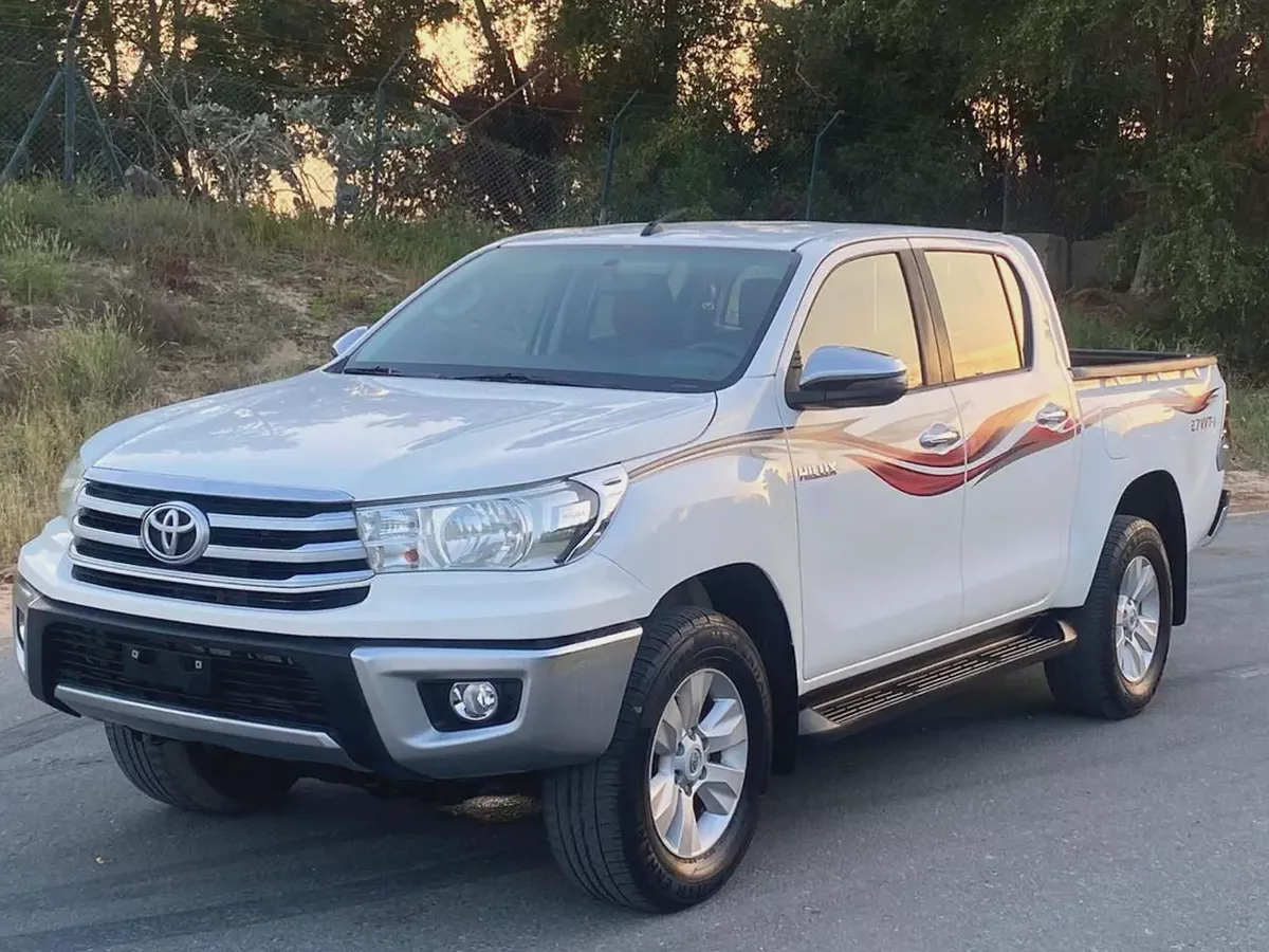 Toyota Hiulx 4x4 Very good condition-2-2