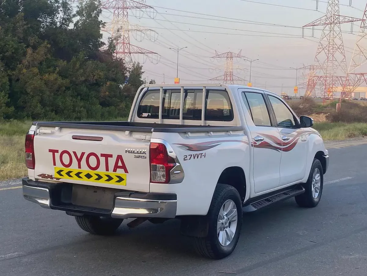 Toyota Hiulx 4x4 Very good condition-4-4