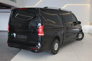 2024 Mercedes-Benz V-Class V 250 GCC Spec-61000KM - Brand New Luxury MPV