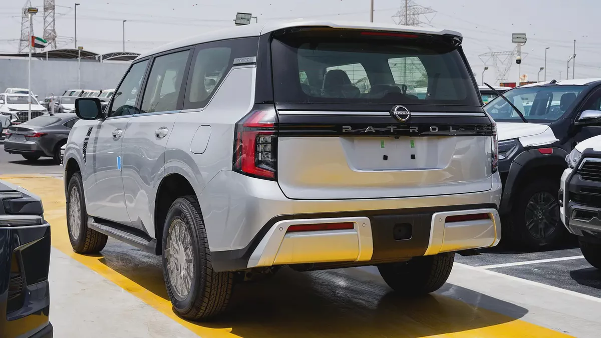 2026 Nissan Patrol XE 3.8L V6 GCC Specs - Brand New-7-7