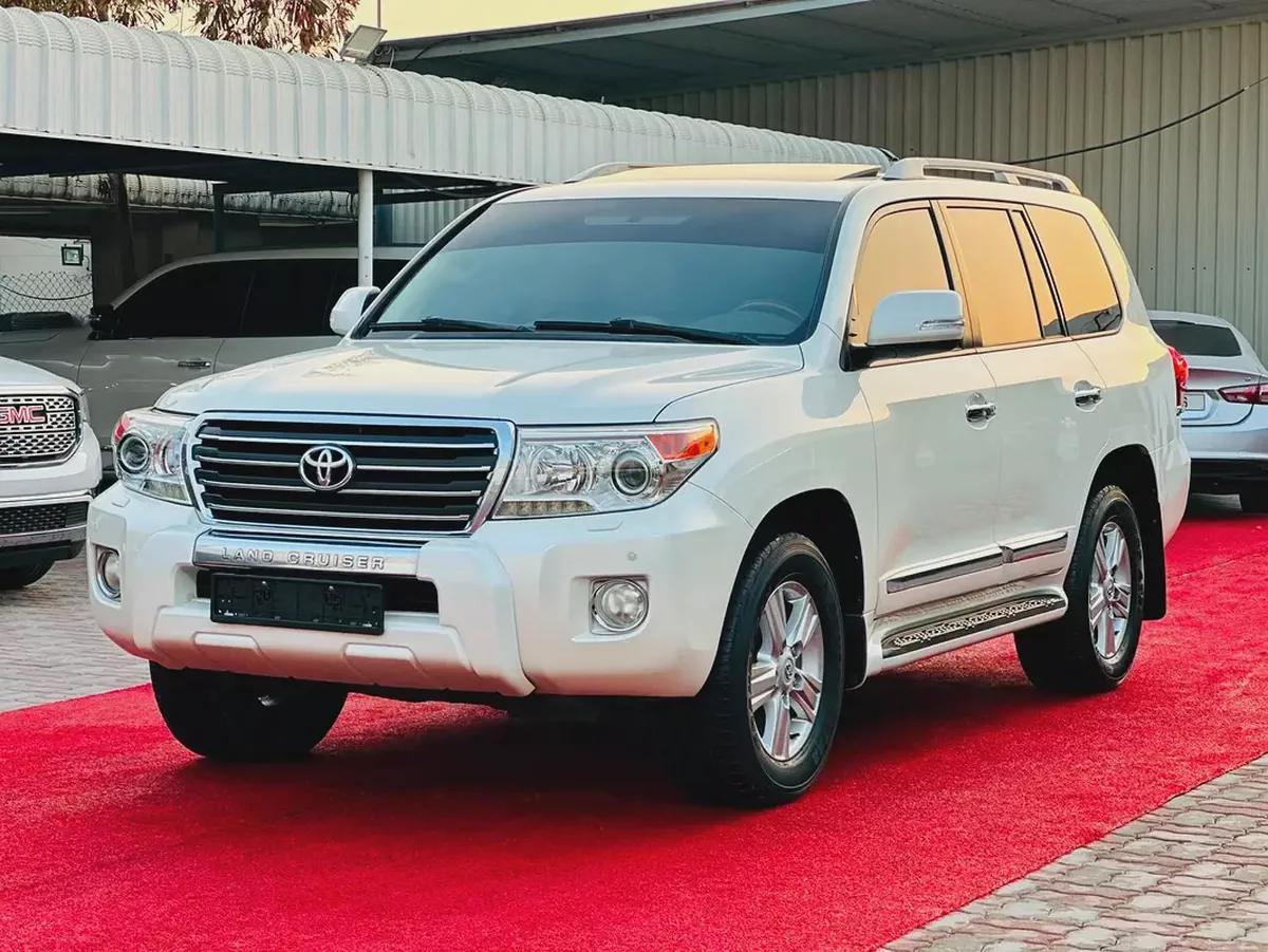 تويوتا لاند كروزر GXR V8 موديل 2013 خليجي | Toyota Land Cruiser GXR V8