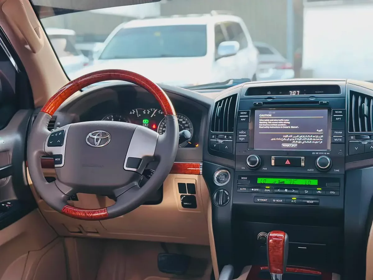 تويوتا لاند كروزر GXR V8 موديل 2013 خليجي | Toyota Land Cruiser GXR V8-3-3