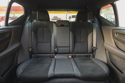 Volvo XC40 2023-1
