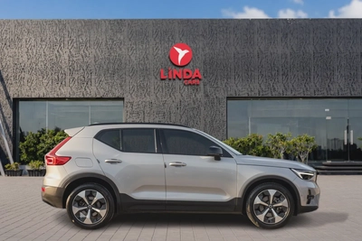 Volvo XC40 2023-6