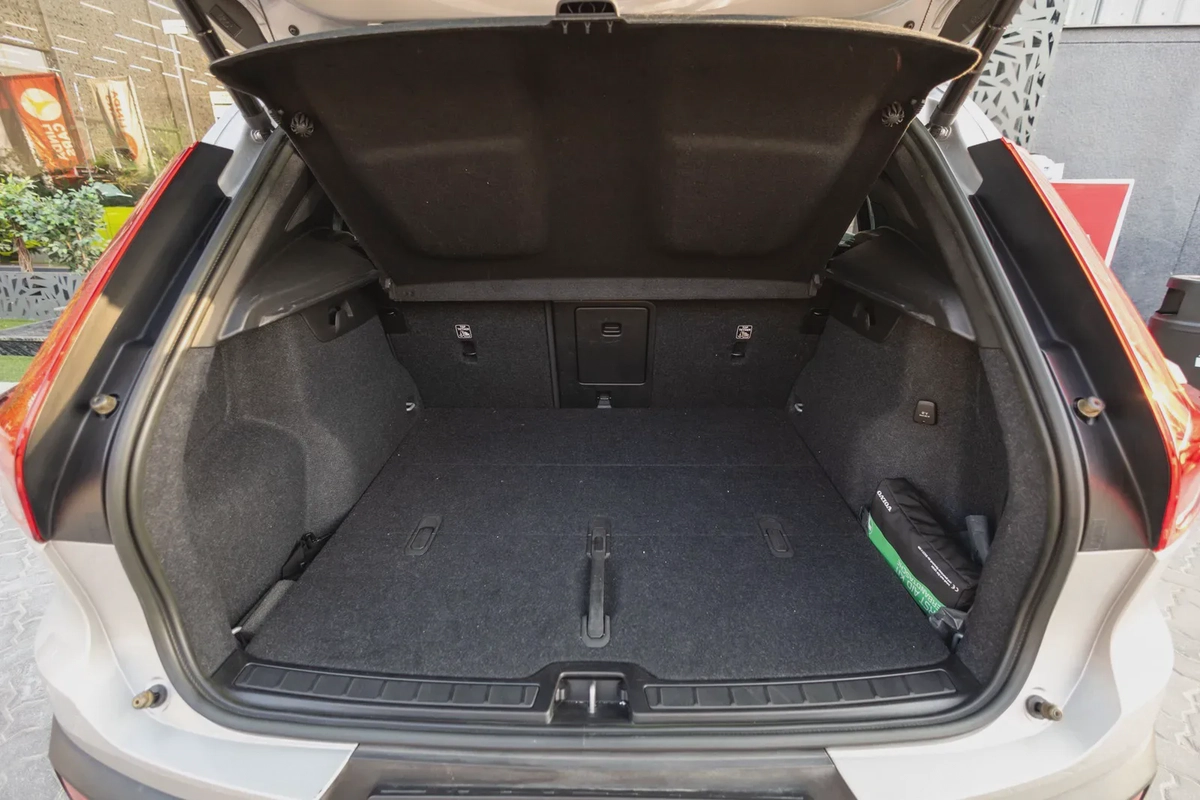 Volvo XC40 2023-2-2