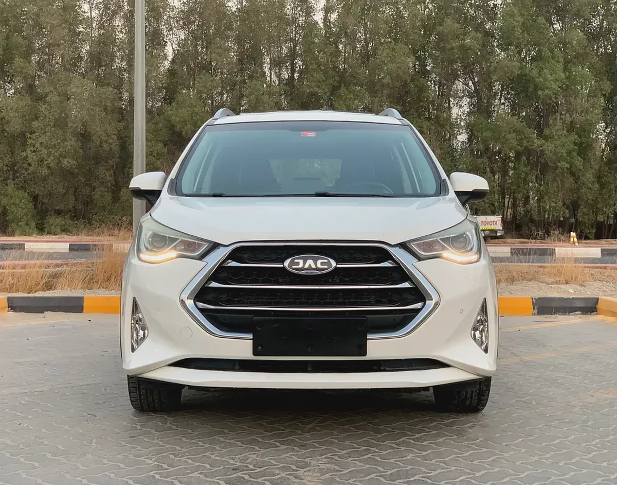 AED 500 Monthly | JAC S3 Plus Luxury | 2023 Model | GCC Specs | 4-Cyl 1.6L engine-1-1