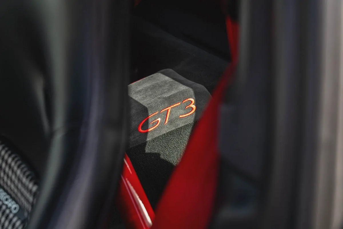 Porsche 911 GT3 2014 Full Service History GCC 3.8L Low Mileage-17-17