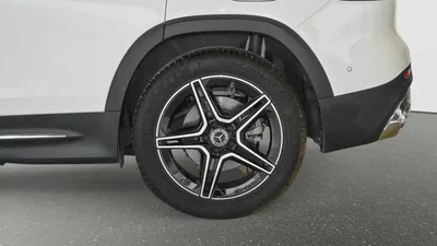 Authorized Dealer | Up to 5 Years Service & Warranty | 7 Seater Luxury SUV | VSB 35034-15
