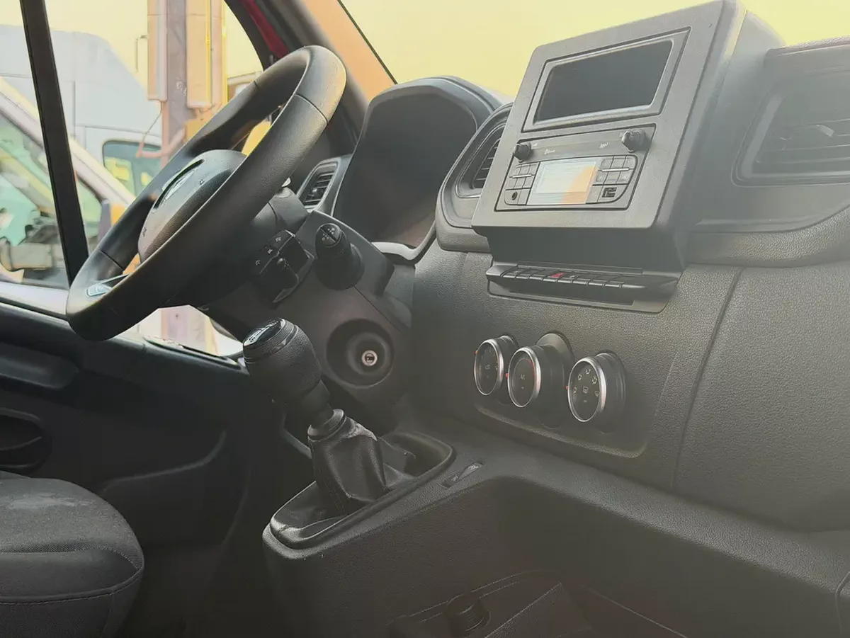 Renault Master 2022 2.3T Panel Van (L4H3) GCC Specs-13-13