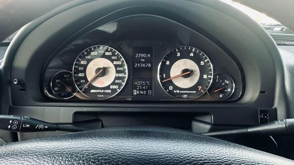 Mercedes Benz G55 AMG STD-10-0
