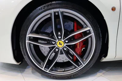 Ferrari 488 GTB-5