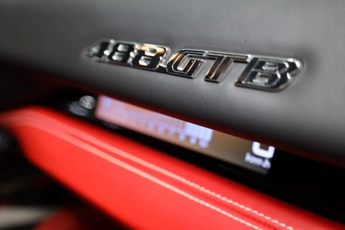 Ferrari 488 GTB-2-2