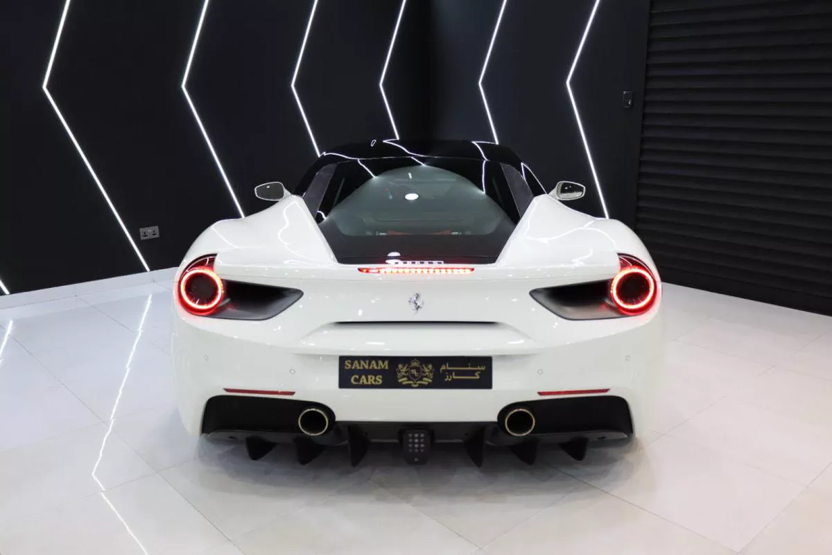 Ferrari 488 GTB-3-3
