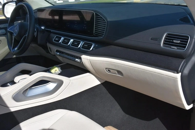 MERCEDES BENZ GLS450 4MATIC 2024 | BLACK-6