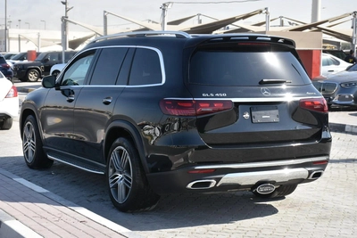 MERCEDES BENZ GLS450 4MATIC 2024 | BLACK-11