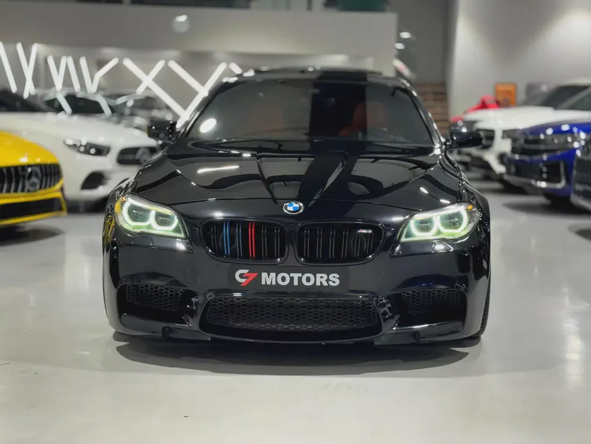BMW M5 | 2014 | High-Performance Luxury Sedan.-2-2