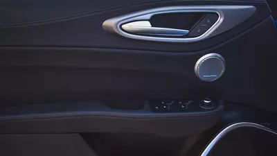 0% DP | AED 1,532/Month | Alfa Romeo | Giulia Veloce | 2022 | Gargash Warranty and Service-7