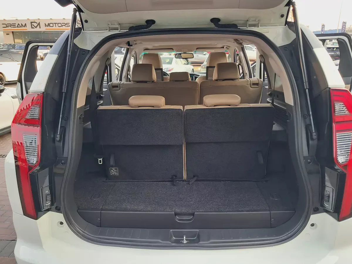 Mitsubishi Montero Sport Prime Edition GCC Specs Single Owner Used Service History From Company-8-8