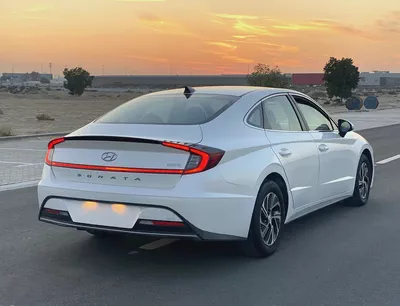 Hyundai Sonata 2021 model - GCC Specs - 2.0L 4-Cyl Hybrid engine-5