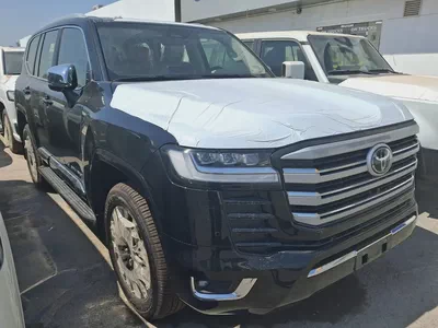 Toyota Land Cruiser VX 2025 GCC Specs - Brand New-0