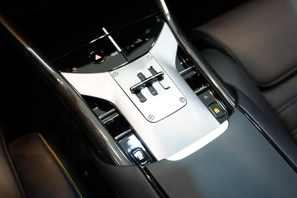 Ferrari Purosangue 2025