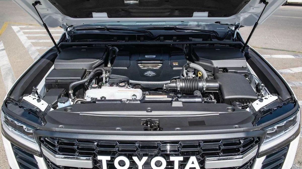 Toyota Land Cruiser GR SPORT FULL OPTION DIESEL-21-0