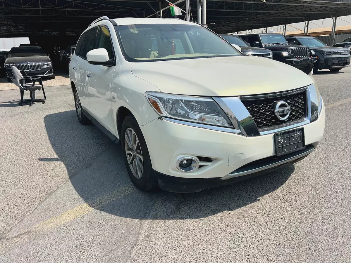 Nissan Pathfinder S 2014 | GCC Specs | Well Maintained-3-3