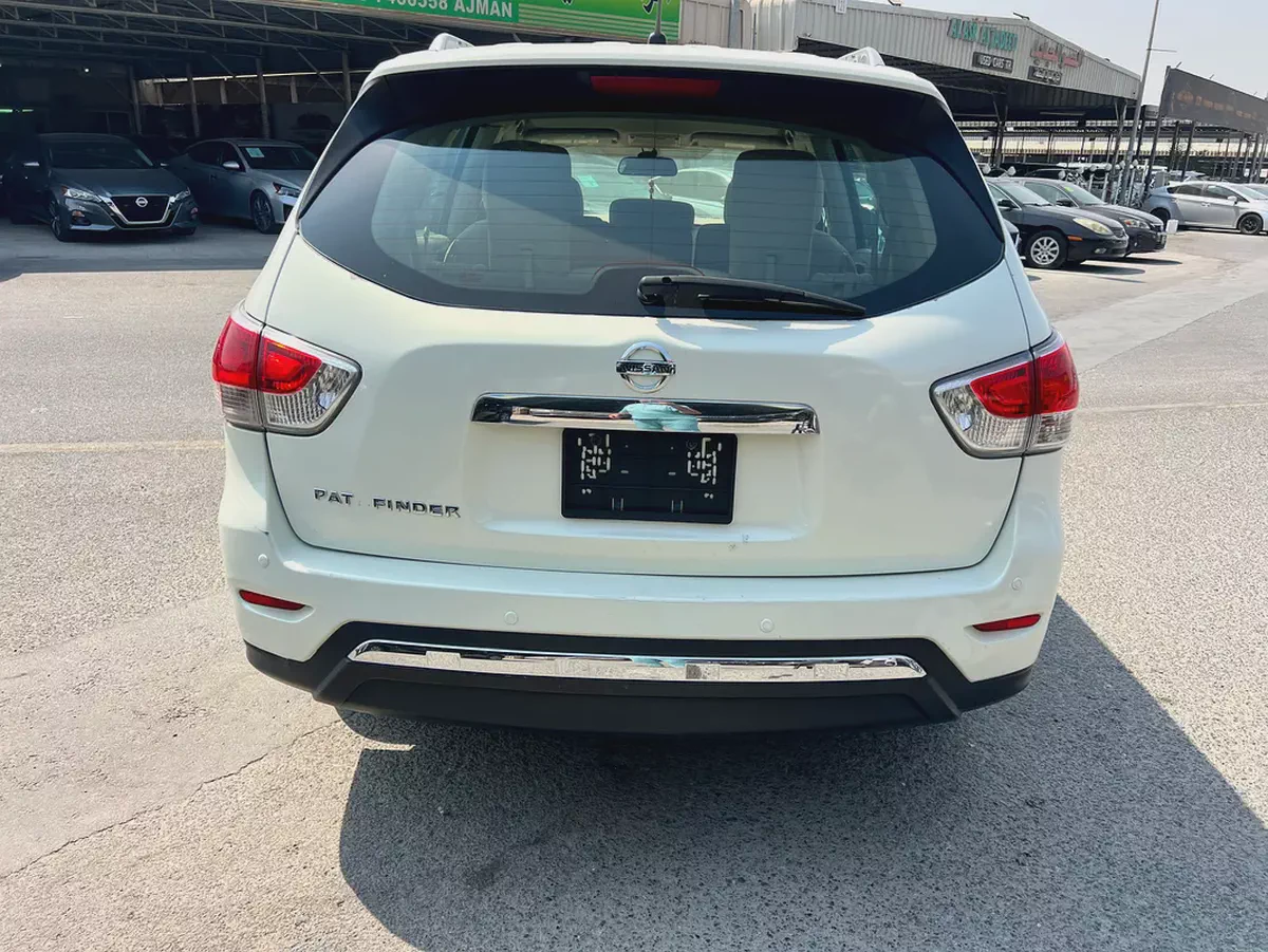 Nissan Pathfinder S 2014 | GCC Specs | Well Maintained-6-6