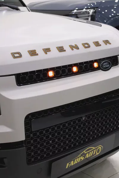 Land Rover Defender 110 Octa P635 2026 - Ultra High Performance Off-Roader-18
